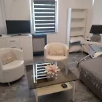 Erceg פורץ
