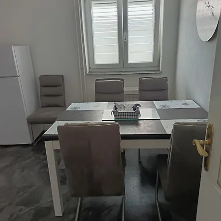 Erceg Apartamento *
